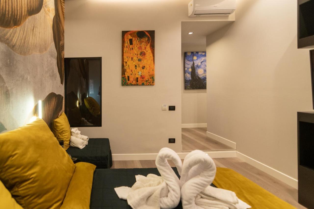 Domus Vesuvio Bed & Breakfast Napoli Bagian luar foto